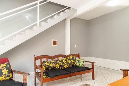 Sala de casa de condomínio para alugar com 2 quartos, 182m² em Vargem Pequena, Rio de Janeiro
