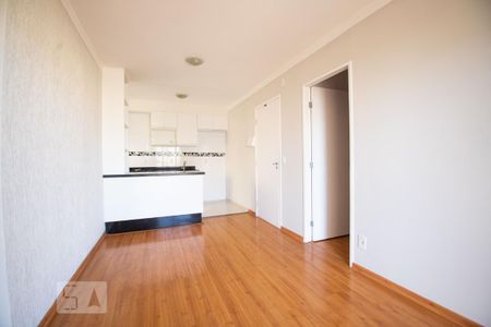 sala de apartamento para alugar com 3 quartos, 54m² em Vila Marieta, Campinas