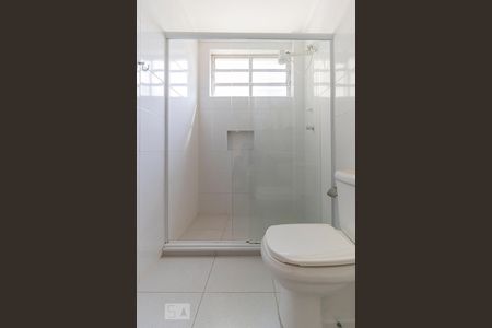 Apartamento à venda com 55m², 1 quarto e sem vagaBanheiro - Box de Vidro