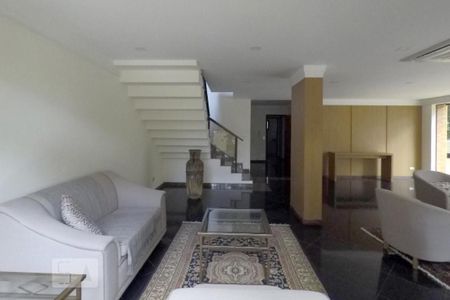 Apartamento à venda com 208m², 4 quartos e 4 vagasHall de Entrada