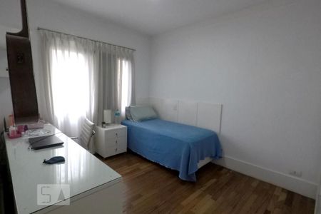 Apartamento à venda com 208m², 4 quartos e 4 vagasQuarto 2 - suite