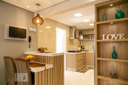 Apartamento para alugar com 108m², 3 quartos e 2 vagas Apartamento para alugar com 108m², 3 quartos e 2 vagasCozinha