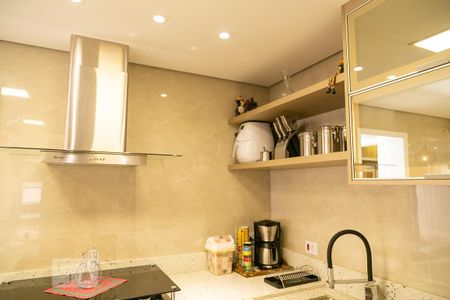 Apartamento para alugar com 108m², 3 quartos e 2 vagas Apartamento para alugar com 108m², 3 quartos e 2 vagasCozinha