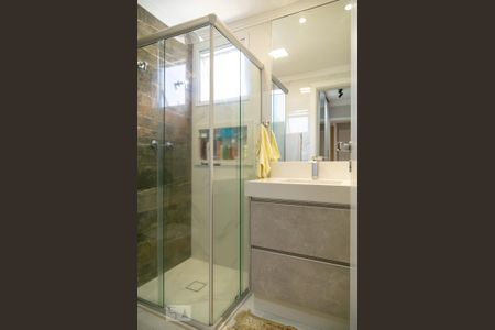 Apartamento para alugar com 108m², 3 quartos e 2 vagas Apartamento para alugar com 108m², 3 quartos e 2 vagasBanheiro suíte