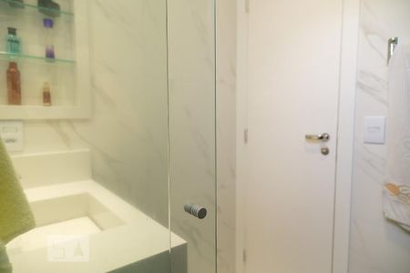 Apartamento para alugar com 108m², 3 quartos e 2 vagas Apartamento para alugar com 108m², 3 quartos e 2 vagasBanheiro suíte