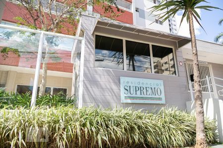 Apartamento para alugar com 108m², 3 quartos e 2 vagas Apartamento para alugar com 108m², 3 quartos e 2 vagasFachada