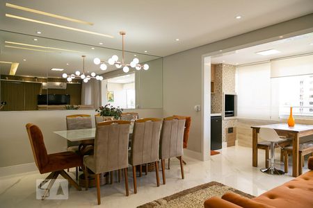 Sala de apartamento para alugar com 3 quartos, 108m² em Vila Augusta, Guarulhos