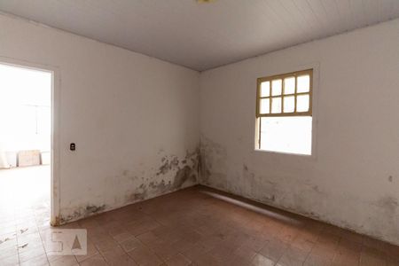 Casa à venda com 500m², 4 quartos e 7 vagasQuarto casa 2