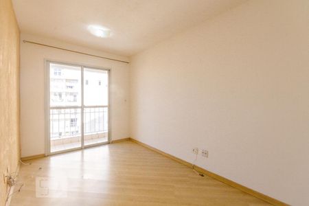 Sala de apartamento para alugar com 3 quartos, 70m² em Vila Guilherme, São Paulo