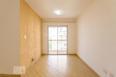 Sala de apartamento para alugar com 3 quartos, 70m² em Vila Guilherme, São Paulo