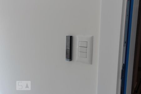 Studio para alugar com 42m², 1 quarto e 1 vaga Studio para alugar com 42m², 1 quarto e 1 vagaPorta Eletrônica