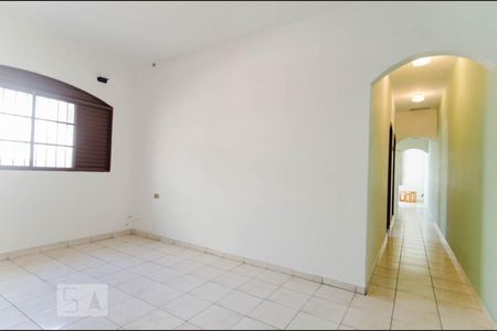 Casa à venda com 250m², 4 quartos e 2 vagasQuarto 3