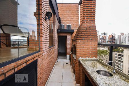 Apartamento à venda com 487m², 3 quartos e 4 vagasChurrasqueira da cobertura