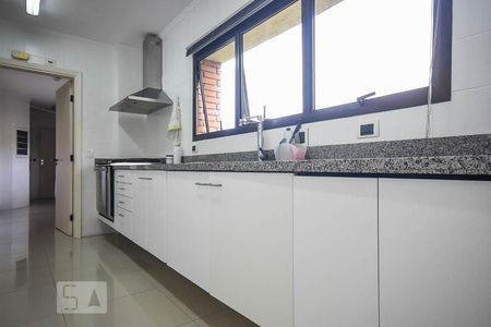 Apartamento à venda com 487m², 3 quartos e 4 vagasCozinha