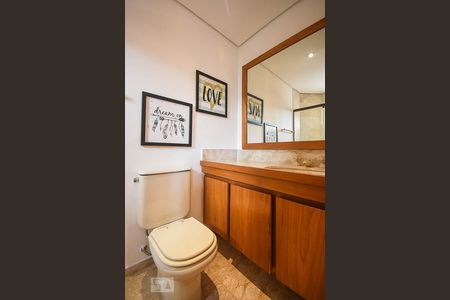 Apartamento à venda com 487m², 3 quartos e 4 vagasBanheiro suíte 2