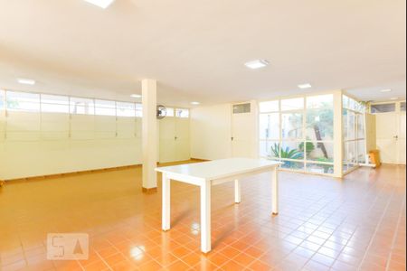 Apartamento à venda com 60m², 2 quartos e 1 vaga Apartamento à venda com 60m², 2 quartos e 1 vagaSalão
