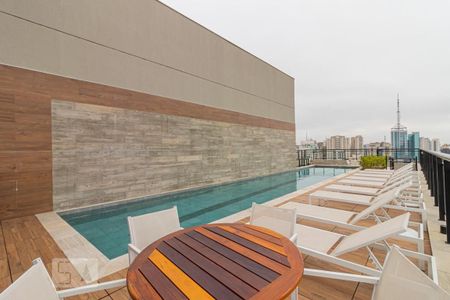 Studio para alugar com 26m², 1 quarto e sem vagaPiscina