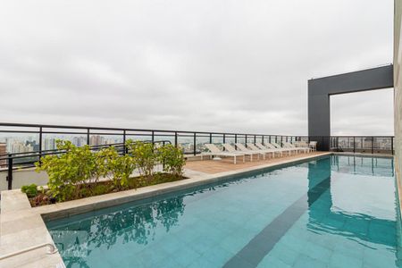 Studio para alugar com 26m², 1 quarto e sem vagaPiscina