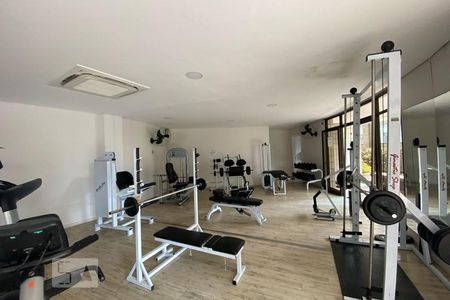 Apartamento à venda com 300m², 4 quartos e 4 vagasÁrea comum - Academia