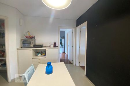 Apartamento à venda com 300m², 4 quartos e 4 vagasCopa