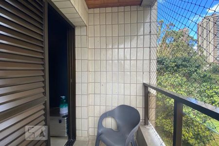 Apartamento à venda com 300m², 4 quartos e 4 vagasSuíte 1 - Sacada