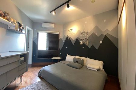 Apartamento à venda com 300m², 4 quartos e 4 vagasSuíte 4