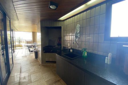 Apartamento à venda com 300m², 4 quartos e 4 vagasSacada