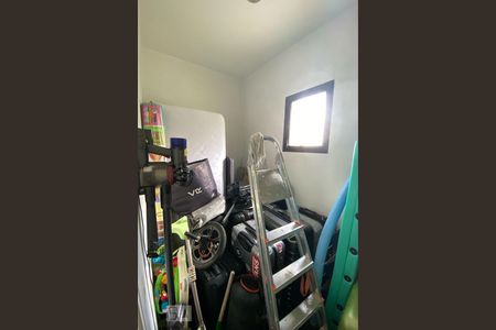 Apartamento à venda com 300m², 4 quartos e 4 vagasQuarto de Serviço 2