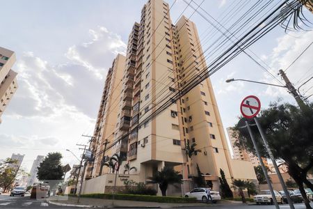 Apartamento para alugar com 65m², 3 quartos e 1 vaga Apartamento para alugar com 65m², 3 quartos e 1 vagaFachada