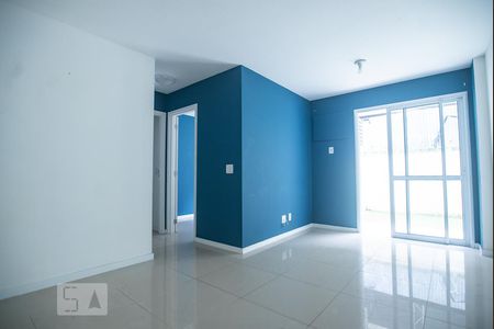 Sala de apartamento à venda com 2 quartos, 65m² em Vargem Pequena, Rio de Janeiro