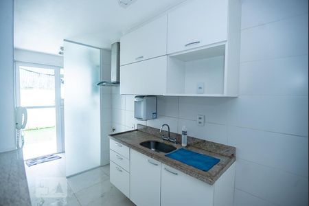 Apartamento à venda com 65m², 2 quartos e 1 vagaCozinha