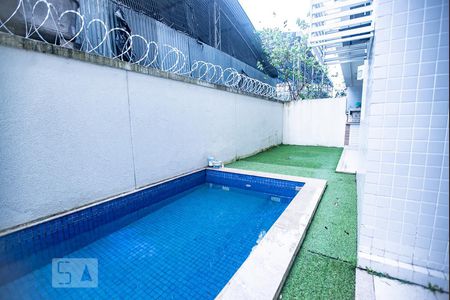 Apartamento à venda com 65m², 2 quartos e 1 vagaÁrea Externa
