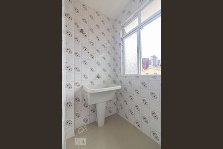 Apartamento para alugar com 73m², 2 quartos e sem vagaÁrea de Serviço