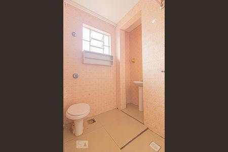 Apartamento para alugar com 73m², 2 quartos e sem vagaBanheiro