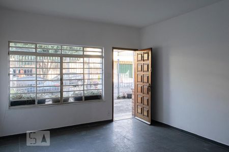 SALA de casa para alugar com 3 quartos, 120m² em Parada Inglesa, São Paulo