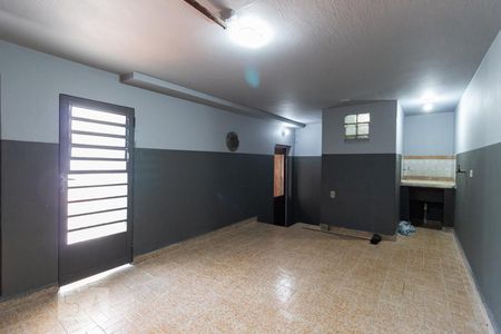 Casa à venda com 117m², 2 quartos e 2 vagas Casa à venda com 117m², 2 quartos e 2 vagasGaragem 1