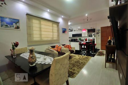 Sala de apartamento à venda com 3 quartos, 85m² em Vila Floresta, Santo André