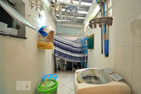 Apartamento à venda com 59m², 2 quartos e 1 vagaÁrea de Serviço