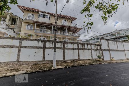 Casa à venda com 456m², 4 quartos e 2 vagasFachada