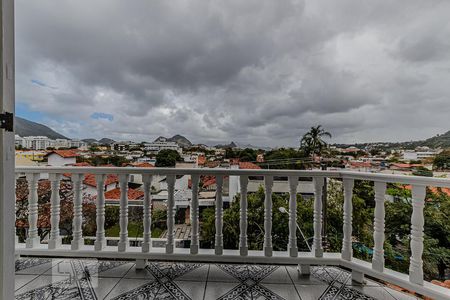 Casa à venda com 456m², 4 quartos e 2 vagasVista do Quarto