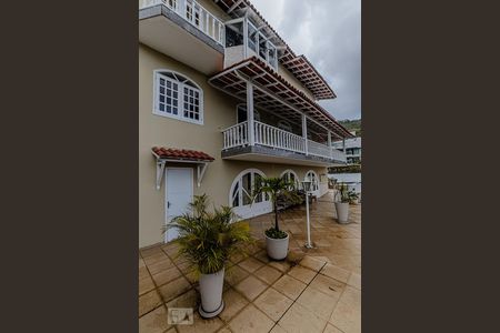 Casa à venda com 456m², 4 quartos e 2 vagasÁrea externa