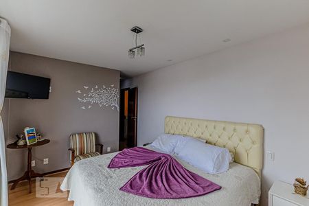 Casa à venda com 456m², 4 quartos e 2 vagasQuarto