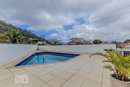 Casa à venda com 456m², 4 quartos e 2 vagasÁrea externa