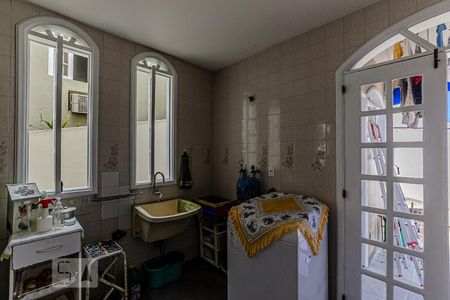 Casa à venda com 456m², 4 quartos e 2 vagasCozinha