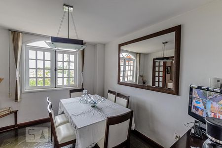 Sala de casa à venda com 4 quartos, 456m² em São Francisco, Niterói