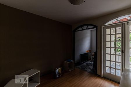 Casa à venda com 456m², 4 quartos e 2 vagasQuarto