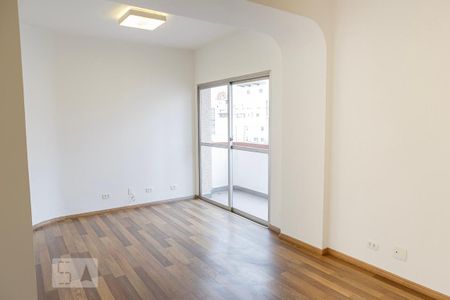 Apartamento para alugar com 2 quartos, 69m² em Cerqueira César, São Paulo