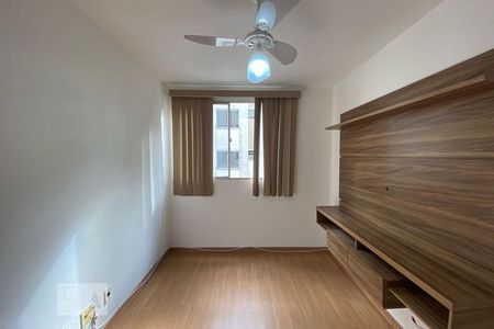 Sala de apartamento para alugar com 2 quartos, 46m² em Jardim Leonor, São Paulo