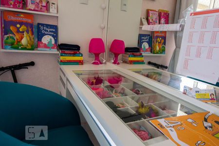 Apartamento à venda com 220m², 3 quartos e 2 vagas Apartamento à venda com 220m², 3 quartos e 2 vagasQuarto 2