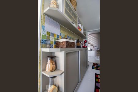 Apartamento à venda com 220m², 3 quartos e 2 vagas Apartamento à venda com 220m², 3 quartos e 2 vagasCozinha - Armários